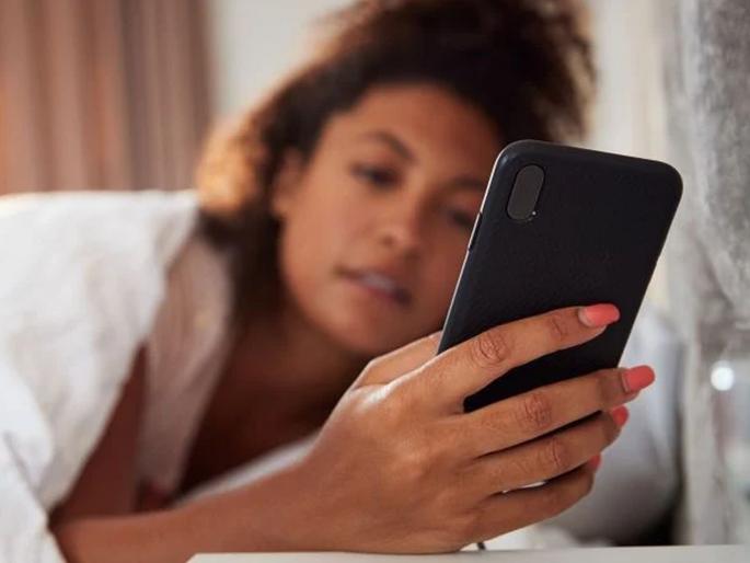 Brain Tumer: Using a mobile phone does not cause brain tumor; Scientists claim | Brain Tumor: मोबाईल फोनचा वापर केल्याने ब्रेन ट्युमर होत नाही; वैज्ञानिकांचा दावा Brain Tumer: Using a mobile phone does not cause brain tumor; Scientists claim | Brain Tumor: मोबाईल फोनचा वापर केल्याने ब्रेन ट्युमर होत नाही; वैज्ञानिकांचा दावा