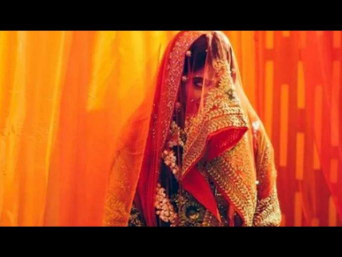 Bride ran away from the house a day before the wedding know the reason | लग्नाच्या एक दिवसआधी घरातून पळून गेली नवरी, कारण वाचून कराल तिचं कौतुक Bride ran away from the house a day before the wedding know the reason | लग्नाच्या एक दिवसआधी घरातून पळून गेली नवरी, कारण वाचून कराल तिचं कौतुक