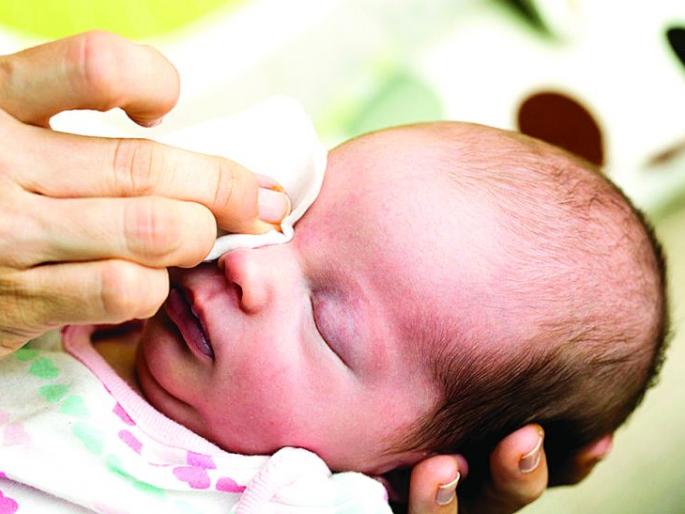 The risk of infant blindness was avoided; Awareness of Nagpur Medical College | ५२ नवजात शिशूंच्या अंधत्वाचा धोका टळला; नागपूर वैद्यकीय महाविद्यालयाची जागरुकता The risk of infant blindness was avoided; Awareness of Nagpur Medical College | ५२ नवजात शिशूंच्या अंधत्वाचा धोका टळला; नागपूर वैद्यकीय महाविद्यालयाची जागरुकता