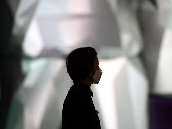 CoronaVirus Live Update: Good news from Madras IIT in Corona Wave, R value decrease | CoronaVirus Live Update: दिलासादायक! कोरोना लाटेत मद्रास आयआयटीने दिली चांगली बातमी, पण १४ दिवस महत्वाचे CoronaVirus Live Update: Good news from Madras IIT in Corona Wave, R value decrease | CoronaVirus Live Update: दिलासादायक! कोरोना लाटेत मद्रास आयआयटीने दिली चांगली बातमी, पण १४ दिवस महत्वाचे