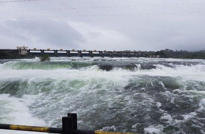 Heavy rain warning in Nagpur district; 'Orange Alert' issued | नागपूर जिल्ह्यात अतिवृष्टीचा इशारा; ‘ऑरेंज अलर्ट’ जारी Heavy rain warning in Nagpur district; 'Orange Alert' issued | नागपूर जिल्ह्यात अतिवृष्टीचा इशारा; ‘ऑरेंज अलर्ट’ जारी