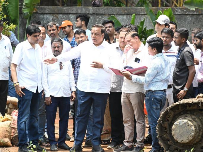 Are private dumping grounds audited? And Ashish Shelar's question | खाजगी डम्पिंग ग्राउंड आँडिट झाले का? आशिष शेलारांचा पालिका अधिकाऱ्यांना सवाल Are private dumping grounds audited? And Ashish Shelar's question | खाजगी डम्पिंग ग्राउंड आँडिट झाले का? आशिष शेलारांचा पालिका अधिकाऱ्यांना सवाल