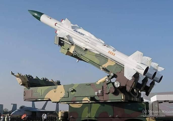 Army missile soon army; Provision of 10 thousand crores | आकाश क्षेपणास्त्र लवकरच लष्करात; १० हजार कोटींची तरतूद Army missile soon army; Provision of 10 thousand crores | आकाश क्षेपणास्त्र लवकरच लष्करात; १० हजार कोटींची तरतूद