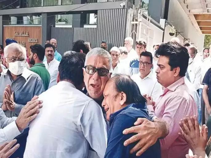 Delhi Cyclist Death News: Salute to Army but injured son would have been taken to hospital ...; The father burst into tears in Indian Army Truck Accident hit and Run Case | Delhi Cyclist Death News: लष्कराला सॅल्यूट, पण ट्रकखाली चिरडलेल्या जखमी मुलाला हॉस्पिटलमध्ये नेले असते तर...; बाप धाय मोकलून रडला Delhi Cyclist Death News: Salute to Army but injured son would have been taken to hospital ...; The father burst into tears in Indian Army Truck Accident hit and Run Case | Delhi Cyclist Death News: लष्कराला सॅल्यूट, पण ट्रकखाली चिरडलेल्या जखमी मुलाला हॉस्पिटलमध्ये नेले असते तर...; बाप धाय मोकलून रडला