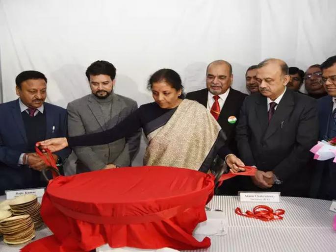 Budget 2022: Modi government changes Halwa ceremony in sweet moving before the budget | Budget 2022: मोदी सरकारने मोठी प्रथा बदलली; अर्थसंकल्पाआधी हलव्याऐवजी वाटली मिठाई Budget 2022: Modi government changes Halwa ceremony in sweet moving before the budget | Budget 2022: मोदी सरकारने मोठी प्रथा बदलली; अर्थसंकल्पाआधी हलव्याऐवजी वाटली मिठाई