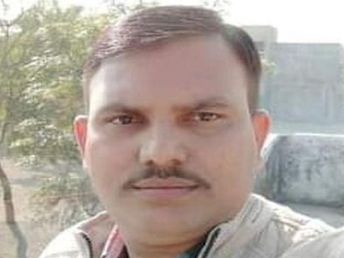 CISF jawan of Sungaon killed in tipper accident | टिप्परच्या धडकेत सुनगावच्या सीआयएसएफच्या जवानाचा मृत्यू CISF jawan of Sungaon killed in tipper accident | टिप्परच्या धडकेत सुनगावच्या सीआयएसएफच्या जवानाचा मृत्यू