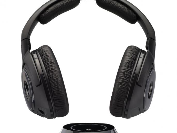 Senhagen's premium wireless headphones | सेनहैजरचा प्रिमीयम वायरलेस हेडफोन Senhagen's premium wireless headphones | सेनहैजरचा प्रिमीयम वायरलेस हेडफोन