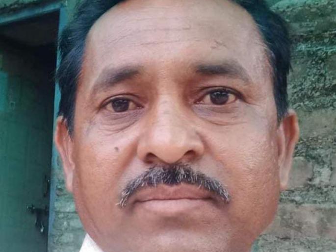 A farmer from Sungaon died of snake bite | सूनगाव येथील शेतकऱ्याचा सर्पदंशाने मृत्यू A farmer from Sungaon died of snake bite | सूनगाव येथील शेतकऱ्याचा सर्पदंशाने मृत्यू