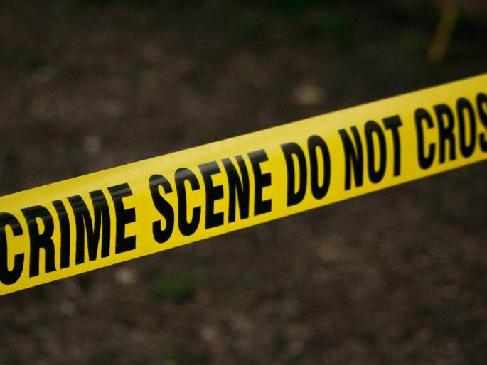 A mother of 3 from Haridwar in Uttarakhand fatally attacked her boyfriend after she neglected him | Crime News: 3 मुलांच्या आईने केले दुर्लक्ष; वेड्या प्रियकराने जीवघेणा हल्ला केला अन्... A mother of 3 from Haridwar in Uttarakhand fatally attacked her boyfriend after she neglected him | Crime News: 3 मुलांच्या आईने केले दुर्लक्ष; वेड्या प्रियकराने जीवघेणा हल्ला केला अन्...