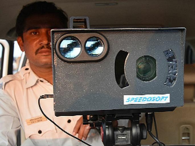 Five minutes action on breaking the rule | नियम तोडणाऱ्यावर पाच मिनिटांत कारवाई