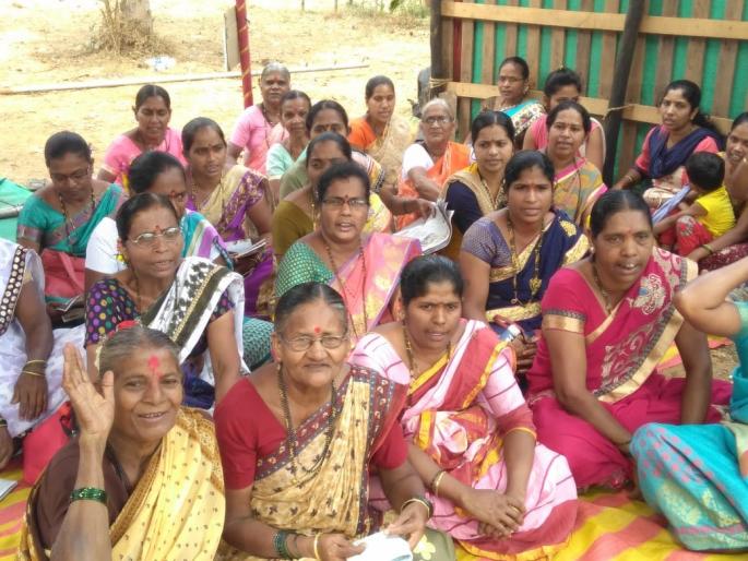 Temporary suspension of rock traffic at Talekhole | तळेखोल येथील खडी वाहतुकीला तात्पुरती स्थगिती Temporary suspension of rock traffic at Talekhole | तळेखोल येथील खडी वाहतुकीला तात्पुरती स्थगिती