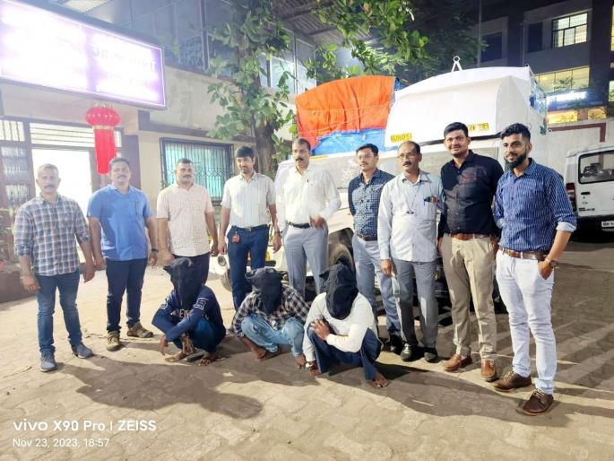 Bhiwandi crime branch arrested the trio in the crime of burglary and vehicle theft in Bhiwandi | भिवंडीत घरफोडी व वाहन चोरीच्या गुन्ह्यातील त्रिकुटास भिवंडी गुन्हे शाखेने केली अटक Bhiwandi crime branch arrested the trio in the crime of burglary and vehicle theft in Bhiwandi | भिवंडीत घरफोडी व वाहन चोरीच्या गुन्ह्यातील त्रिकुटास भिवंडी गुन्हे शाखेने केली अटक