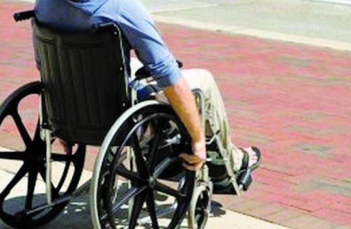 Corona at the root of the disability, deprived of beneficiary pension for three months | दिव्यांगांच्या मुळावर कोरोना, तीन महिन्यांपासून लाभार्थी पेन्शनपासून वंचित Corona at the root of the disability, deprived of beneficiary pension for three months | दिव्यांगांच्या मुळावर कोरोना, तीन महिन्यांपासून लाभार्थी पेन्शनपासून वंचित