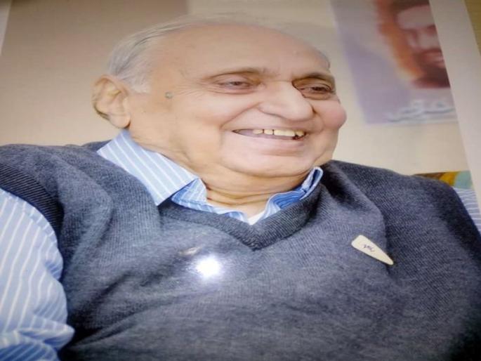 Adam Mulla, an Urdu scholar, dies | उर्दूचे गाढे अभ्यासक आदम मुल्ला यांचे निधन