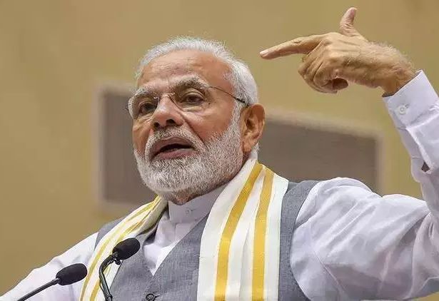 PM Narendra Modi likely to address nation on Thursday | पुन्हा मित्रोंss; पंतप्रधान नरेंद्र मोदी गुरुवारी देशाला संबोधित करण्याची शक्यता PM Narendra Modi likely to address nation on Thursday | पुन्हा मित्रोंss; पंतप्रधान नरेंद्र मोदी गुरुवारी देशाला संबोधित करण्याची शक्यता