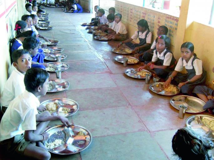 Abuse from school nurse superintendent Santosh Kathale | शालेय पोषण अधिक्षक संतोष कठाळे यांच्याकडून गैरवापर Abuse from school nurse superintendent Santosh Kathale | शालेय पोषण अधिक्षक संतोष कठाळे यांच्याकडून गैरवापर