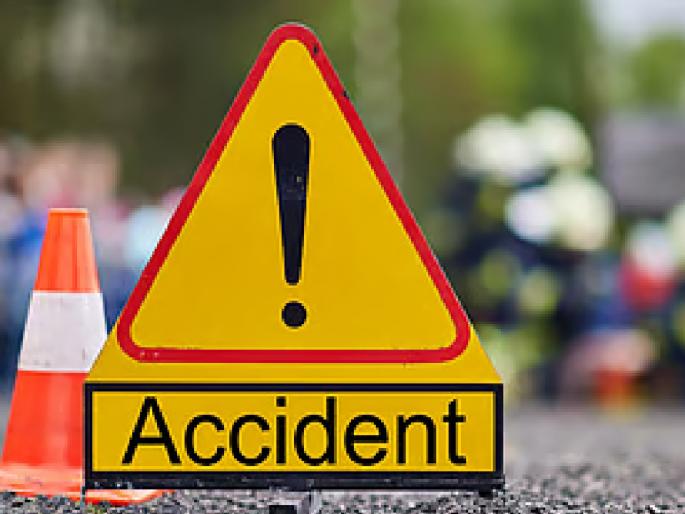 Cleaner dies in accident after tempo hits tree on dangerous bend on Ajra-Amboli highway Students going for 12th exams stuck in traffic jam caused by accident | Kolhapur: टेम्पो झाडाला धडकून क्लिनरचा मृत्यू; अपघातामुळे झालेल्या वाहतूक कोंडीत बारावी परीक्षेसाठी जाणारे विद्यार्थी अडकले Cleaner dies in accident after tempo hits tree on dangerous bend on Ajra-Amboli highway Students going for 12th exams stuck in traffic jam caused by accident | Kolhapur: टेम्पो झाडाला धडकून क्लिनरचा मृत्यू; अपघातामुळे झालेल्या वाहतूक कोंडीत बारावी परीक्षेसाठी जाणारे विद्यार्थी अडकले