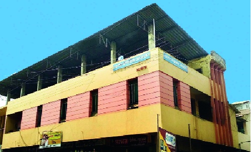 BJP-NCP's take on rebellion: Aajra Nagar Panchayat elections | भाजप-राष्ट्रवादीला बंडखोरीचे ग्रहण : आजरा नगरपंचायत निवडणूक BJP-NCP's take on rebellion: Aajra Nagar Panchayat elections | भाजप-राष्ट्रवादीला बंडखोरीचे ग्रहण : आजरा नगरपंचायत निवडणूक