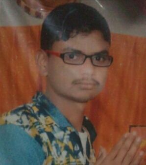 The death of the youth due to falling on electric motors when water is supplied at Kokhheda | दुसखेडा येथे पाणी भरताना विद्युत मोटारवर पडल्याने तरुणाचा मृत्यू