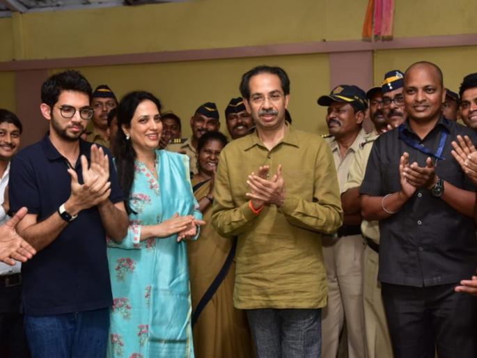 Coronavirus : Indian ex cricketer Aakash Chopra welcome Maharashtra CM Uddhav Thackeray  statewide curfew decision svg | Coronavirus : मुख्यमंत्री उद्धव ठाकरे यांच्या निर्णयाचे भारताच्या फलंदाजाकडून स्वागत 