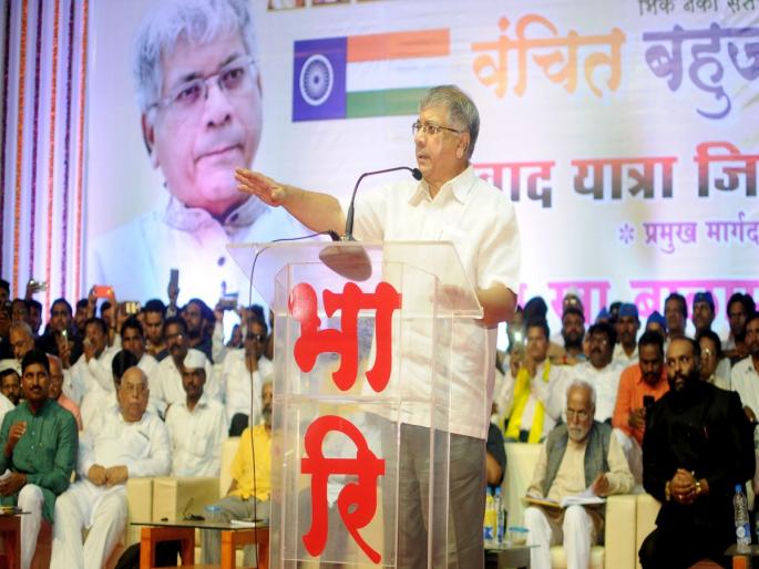 On the gates of government after Independence: Prakash Ambedkar | स्वातंत्र्यदिनानंतर सरकारची लक्तरे वेशीवर : प्रकाश आंबेडकर