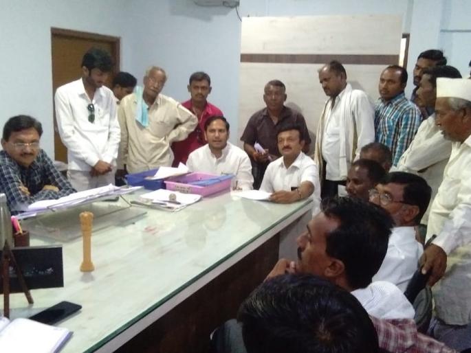 mla amit zanak warn msedcl to take back loadshading | भारनियमनाविरोधात आमदाराची महावितरणच्या कार्यालयावर धडक