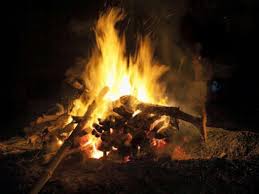 Search for funeral rites in 34 villages! The question of the cemetery | ३४ गावांमध्ये अंत्यविधीसाठी जागेची शोधाशोध! स्मशानभूमीचा प्रश्न