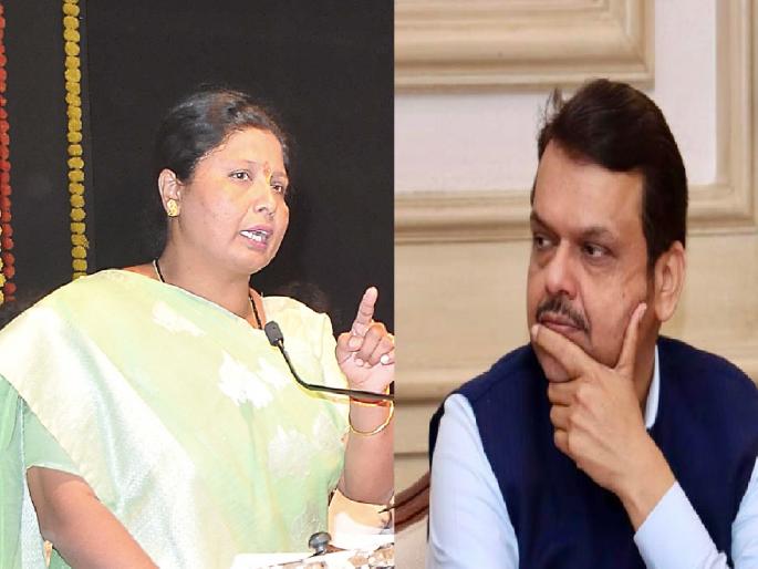 Shiv Sena leader Sushma Andhare criticized Deputy Chief Minister Devendra Fadnavis during Mahaprabodhan Yatra in Kolhapur | फडणवीस टीम महाराष्ट्रात विष पेरते, सुषमा अंधारेंची घणाघाती टीका Shiv Sena leader Sushma Andhare criticized Deputy Chief Minister Devendra Fadnavis during Mahaprabodhan Yatra in Kolhapur | फडणवीस टीम महाराष्ट्रात विष पेरते, सुषमा अंधारेंची घणाघाती टीका