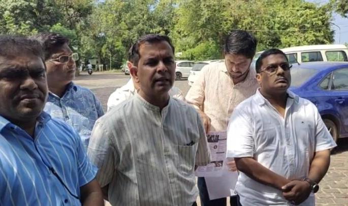 aap delegation meets governor demand for judicial inquiry about job scam case in goa | 'आप'चे शिष्टमंडळ राज्यपालांना भेटले; न्यायालयीन चौकशीची मागणी aap delegation meets governor demand for judicial inquiry about job scam case in goa | 'आप'चे शिष्टमंडळ राज्यपालांना भेटले; न्यायालयीन चौकशीची मागणी