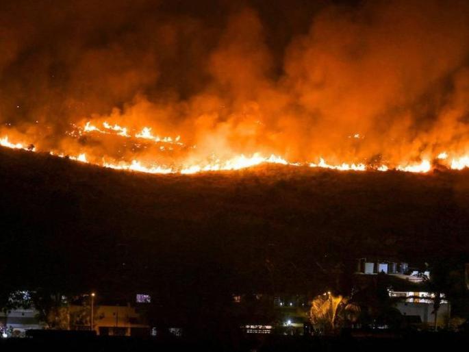 Fire to the Ministry of Fire - MNS | आरे आगीचे धागेदोरे मंत्रालयापर्यंत - मनसे Fire to the Ministry of Fire - MNS | आरे आगीचे धागेदोरे मंत्रालयापर्यंत - मनसे