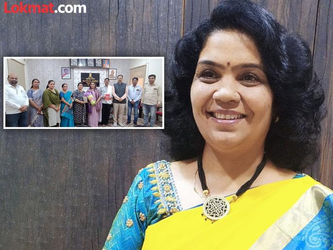 Poet Asha Dange elected as the president of the second Shikshak Sahitya Sanmelan | दुसऱ्या शिक्षक साहित्य संमेलनाच्या अध्यक्षपदी कवयित्री आशा डांगे यांची निवड Poet Asha Dange elected as the president of the second Shikshak Sahitya Sanmelan | दुसऱ्या शिक्षक साहित्य संमेलनाच्या अध्यक्षपदी कवयित्री आशा डांगे यांची निवड