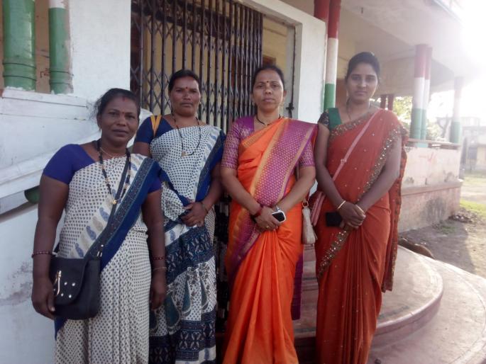 'Asha' workers get low honororium | तोकड्या मानधनात ‘आशा’ बिनपगारी-फुल अधिकारी! 'Asha' workers get low honororium | तोकड्या मानधनात ‘आशा’ बिनपगारी-फुल अधिकारी!