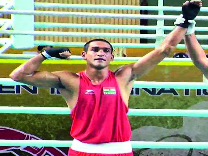 Ashish Kumar Gold; The Indian players won eight medals | आशिषकुमारला सुवर्ण; भारतीय खेळाडूंनी पटकावली आठ पदके Ashish Kumar Gold; The Indian players won eight medals | आशिषकुमारला सुवर्ण; भारतीय खेळाडूंनी पटकावली आठ पदके