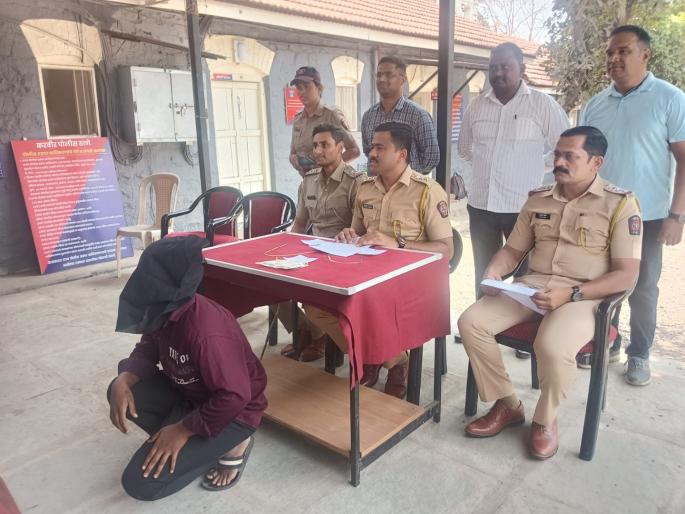 Theft of jewelry by breaking into a closed house where he went to work, Niece along with her friend arrested in kolhapur | Kolhapur: आत्या कामावर गेली, अल्पवयीन भाचीकडून घरात दागिन्यांची चोरी; मैत्रिणीसह दोघी जेरबंद Theft of jewelry by breaking into a closed house where he went to work, Niece along with her friend arrested in kolhapur | Kolhapur: आत्या कामावर गेली, अल्पवयीन भाचीकडून घरात दागिन्यांची चोरी; मैत्रिणीसह दोघी जेरबंद