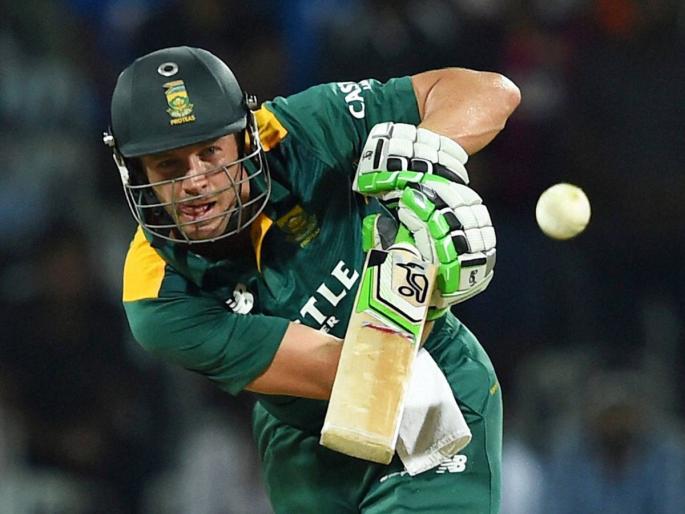 De Villiers hit a 176-run toss, hit four fours and a six, | डिव्हिलियर्सची 176 धावांची तुफान फटकेबाजी, मैदानावर पाडला चौकार, षटकारांचा पाऊस