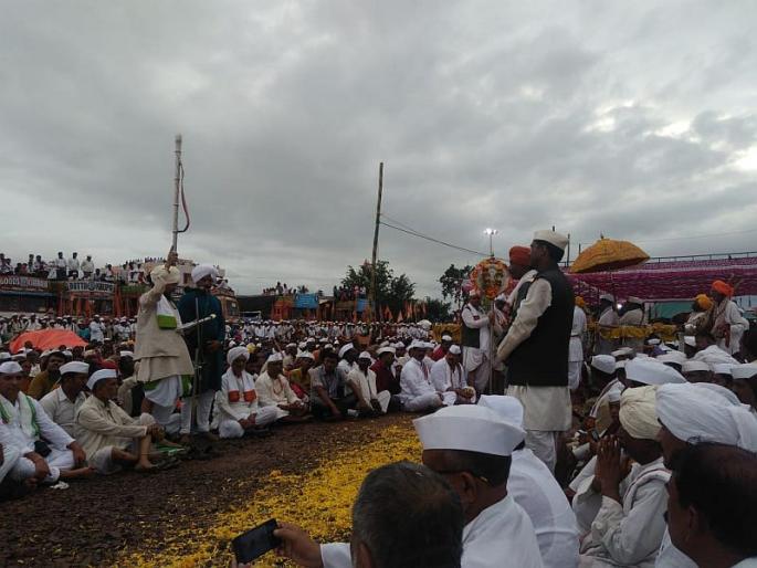 Take action against statements against saint's ideology | संत विचारधारेविरोधात वक्तव्य करणाऱ्याविरूध्द कारवाई करा Take action against statements against saint's ideology | संत विचारधारेविरोधात वक्तव्य करणाऱ्याविरूध्द कारवाई करा