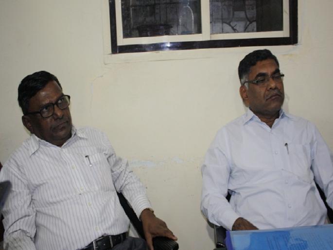 Walmi's Director General, arrested for taking a bribe of Rs. Successful action of Aurangabad ACB for second consecutive day | दहा लाखाची लाच घेताना वाल्मिच्या महासंचालकासह दोघे अटकेत; औरंगाबाद एसीबीची सलग दुसर्या दिवशी यशस्वी कारवाई Walmi's Director General, arrested for taking a bribe of Rs. Successful action of Aurangabad ACB for second consecutive day | दहा लाखाची लाच घेताना वाल्मिच्या महासंचालकासह दोघे अटकेत; औरंगाबाद एसीबीची सलग दुसर्या दिवशी यशस्वी कारवाई