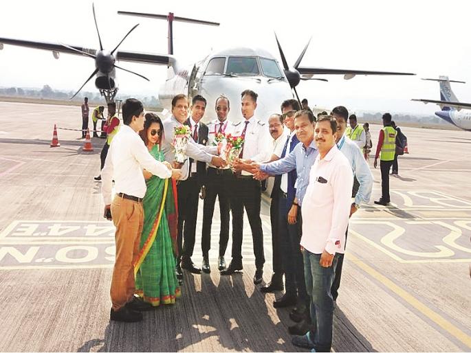 connectivity increased for Aurangabad; Great response to Bangalore Airlines from city | औरंगाबादच्या कनेक्टिव्हिटीत भर; बंगळुरू विमानसेवेला मिळाला उत्तम प्रतिसाद connectivity increased for Aurangabad; Great response to Bangalore Airlines from city | औरंगाबादच्या कनेक्टिव्हिटीत भर; बंगळुरू विमानसेवेला मिळाला उत्तम प्रतिसाद