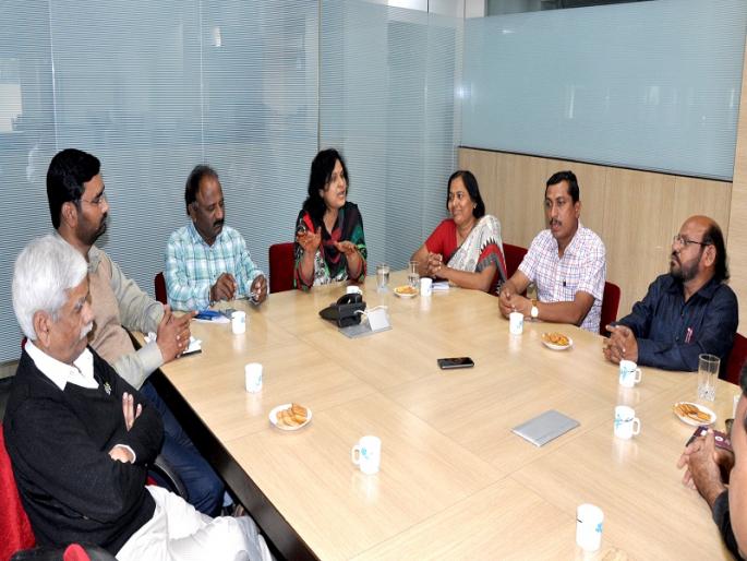 Literature meet should not be like engagement; The views of dignitaries on the backdrop of the literature conference | ‘साहित्य संमेलने साखरपुड्यासारखी नसावीत’; साहित्य संमेलनाच्या पार्श्वभूमीवर मान्यवरांचे विचार Literature meet should not be like engagement; The views of dignitaries on the backdrop of the literature conference | ‘साहित्य संमेलने साखरपुड्यासारखी नसावीत’; साहित्य संमेलनाच्या पार्श्वभूमीवर मान्यवरांचे विचार