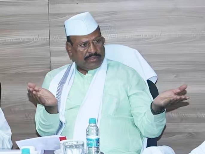 Maharashtra Minister Abdul Sattar in trouble as case registered for fraud false information | मंत्री अब्दुल सत्तारांना मोठा धक्का! खोटी माहिती दिल्यावरून गुन्हा दाखल, प्रकरण काय? Maharashtra Minister Abdul Sattar in trouble as case registered for fraud false information | मंत्री अब्दुल सत्तारांना मोठा धक्का! खोटी माहिती दिल्यावरून गुन्हा दाखल, प्रकरण काय?