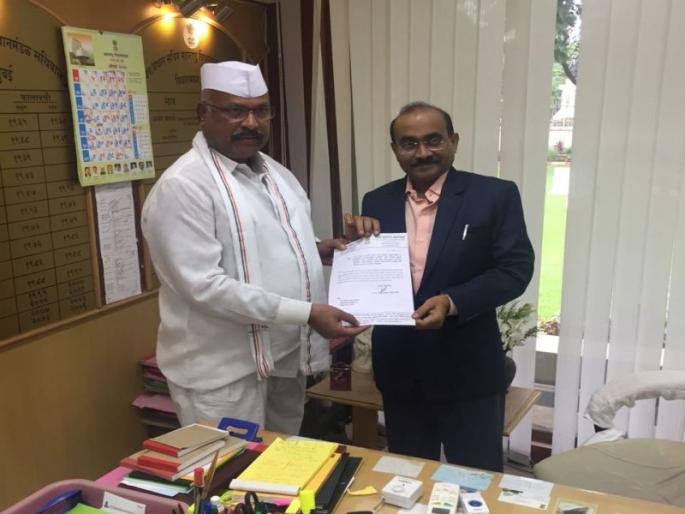 Maratha Reservation: Congress MLA Abdul Sattar resigns, Marathwada MLAs resign | Maratha Reservation: काँग्रेसचे आमदार अब्दुल सत्तार यांचा राजीनामा, मराठवाड्यातील आमदारांचं राजीनामा सत्र सुरूच Maratha Reservation: Congress MLA Abdul Sattar resigns, Marathwada MLAs resign | Maratha Reservation: काँग्रेसचे आमदार अब्दुल सत्तार यांचा राजीनामा, मराठवाड्यातील आमदारांचं राजीनामा सत्र सुरूच