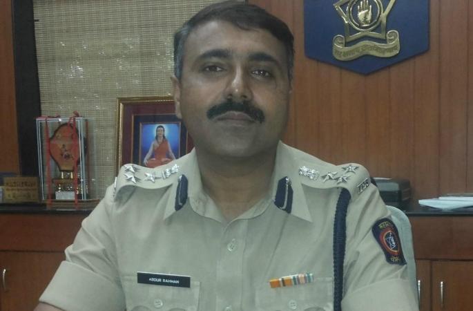 Waqf Board Offer Offered To Resign IPS Abdur Rehman | राजीनामा दिलेल्या आयपीएस अब्दुर रहेमान यांना वक्फ बोर्डाच्या सीईओ पदाची ऑफर