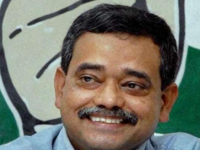 Pranab Mukherjee's son-in-law, Jangirpur's way of success is difficult | प्रणव मुखर्जींचे चिरंजीव अडचणीत, जांगीरपूरमध्ये यशाचा मार्ग कठीण