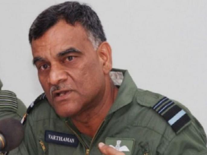 wing commander abhinandan father writes an emotional letter | माझ्या मुलाचा मला अभिमान आहे, अभिनंदन यांच्या वडिलांचे भावूक पत्र wing commander abhinandan father writes an emotional letter | माझ्या मुलाचा मला अभिमान आहे, अभिनंदन यांच्या वडिलांचे भावूक पत्र