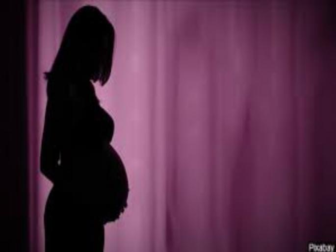 Permission for abortion if a fetus has a disorder; Significant results of the Aurangabad Bench | गर्भातील बाळामध्ये व्यंग असल्यास गर्भपाताची परवानगी; खंडपीठाचा महत्वपूर्ण निकाल Permission for abortion if a fetus has a disorder; Significant results of the Aurangabad Bench | गर्भातील बाळामध्ये व्यंग असल्यास गर्भपाताची परवानगी; खंडपीठाचा महत्वपूर्ण निकाल