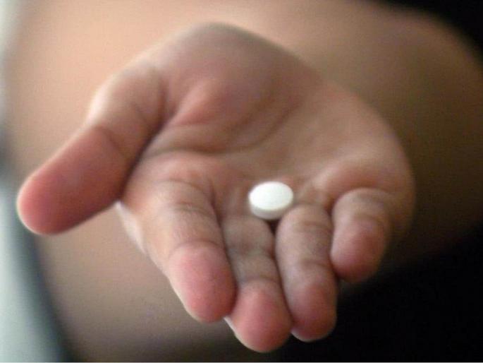 Illegal 'industry'! secretly taking abortion pills; Every day 2 women come to the hospital in emergency condition | अवैध ‘उद्योग’! गुपचूप खातात गर्भपाताच्या गोळ्या; रोज २ महिला रुग्णालयात येतात अत्यवस्थेत Illegal 'industry'! secretly taking abortion pills; Every day 2 women come to the hospital in emergency condition | अवैध ‘उद्योग’! गुपचूप खातात गर्भपाताच्या गोळ्या; रोज २ महिला रुग्णालयात येतात अत्यवस्थेत