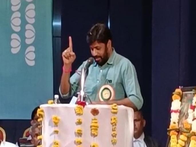 The first MLA of the Bhoi community will not remain until it is elected; Determination of MLA Bachu Kadu | भोई समाजाचा पहिला आमदार निवडून आणल्याशिवाय राहणार नाही; बच्चू कडूंचा निर्धार The first MLA of the Bhoi community will not remain until it is elected; Determination of MLA Bachu Kadu | भोई समाजाचा पहिला आमदार निवडून आणल्याशिवाय राहणार नाही; बच्चू कडूंचा निर्धार