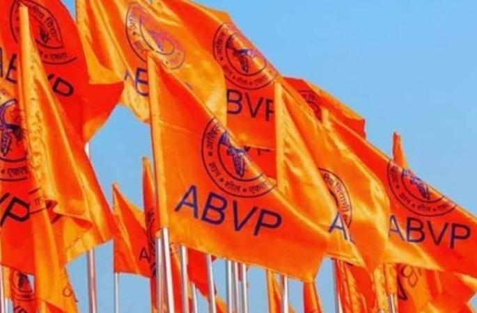 The demand to cancel the final year exams is unfortunate | अंतिम वर्षाच्या परीक्षा रद्द करण्याची मागणी दुर्दैवी