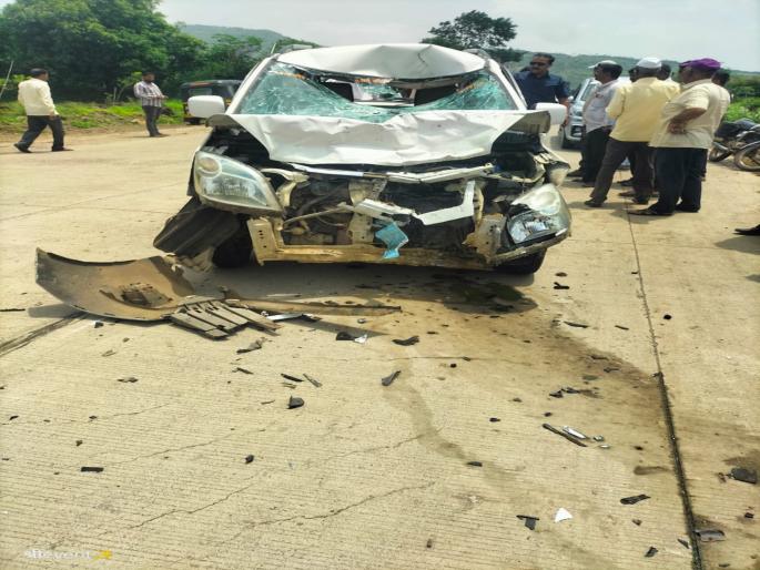 A head-on collision between a bike and a car on Bhor Road; one dead, one seriously injured | भोर रस्त्यावर दुचाकी आणि कारची समोरासमोर धडक;एकाचा मृत्यू, एक गंभीर जखमी A head-on collision between a bike and a car on Bhor Road; one dead, one seriously injured | भोर रस्त्यावर दुचाकी आणि कारची समोरासमोर धडक;एकाचा मृत्यू, एक गंभीर जखमी