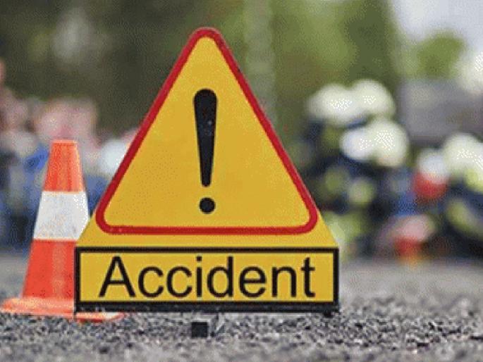 A monkey hit a speeding rickshaw, the rickshaw overturned and the driver died; An accident took place on Satara-Medha road | भरधाव रिक्षास माकडाची धडक, रिक्षा पलटी होऊन चालकाचा मृत्यू; सातारा-मेढा रस्त्यावर झाला अपघात A monkey hit a speeding rickshaw, the rickshaw overturned and the driver died; An accident took place on Satara-Medha road | भरधाव रिक्षास माकडाची धडक, रिक्षा पलटी होऊन चालकाचा मृत्यू; सातारा-मेढा रस्त्यावर झाला अपघात